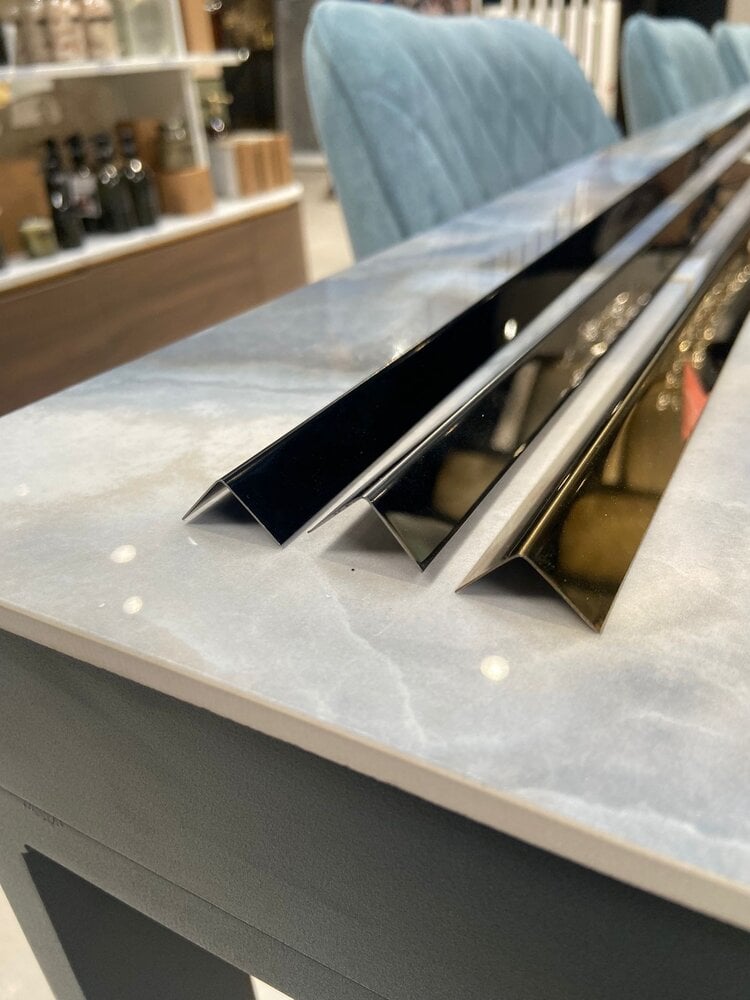 Hoekprofiel tbv. PVC Wandpanelen - Zilver - Afbeelding 2